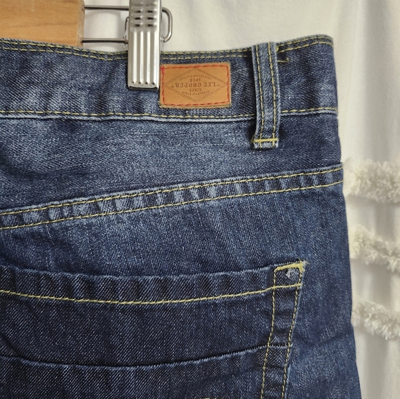 Vintage Lee Cooper Men's Jeans. 38x32. - Picture 9 of 12